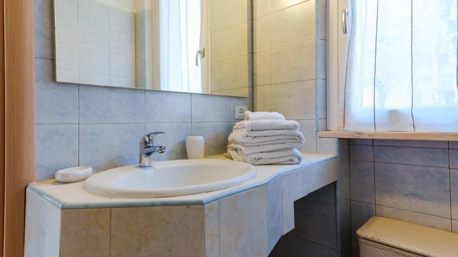 Villa Oliveto Apartments Oliveto Lario Italy